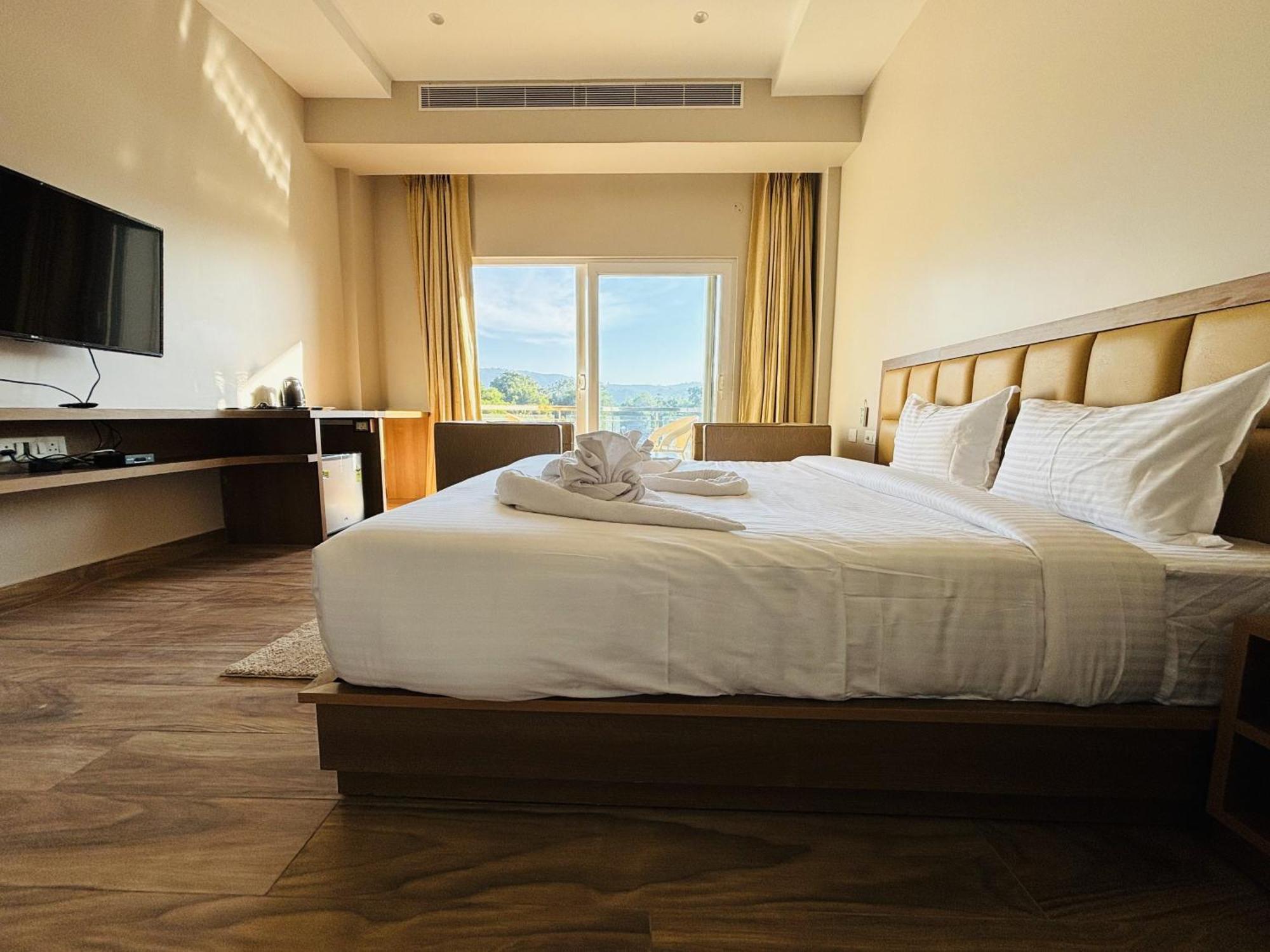 Finn'S Weaver Resort, กาซิรังคา ภายนอก รูปภาพ