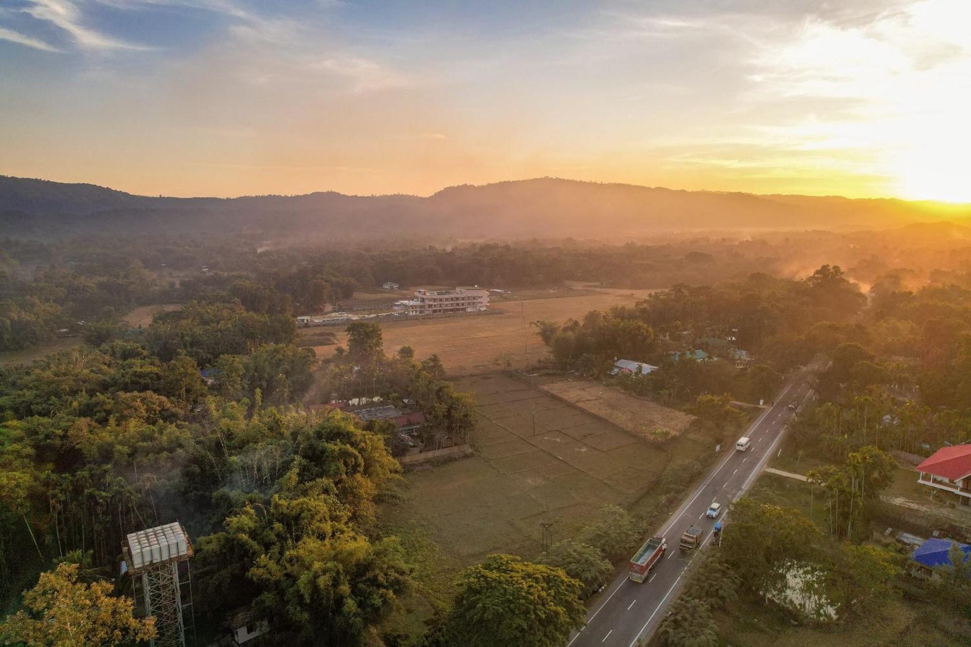 Finn'S Weaver Resort, กาซิรังคา ภายนอก รูปภาพ