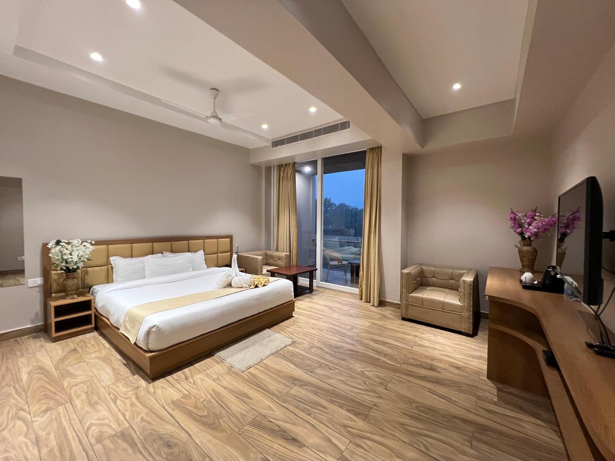 Finn'S Weaver Resort, กาซิรังคา ภายนอก รูปภาพ
