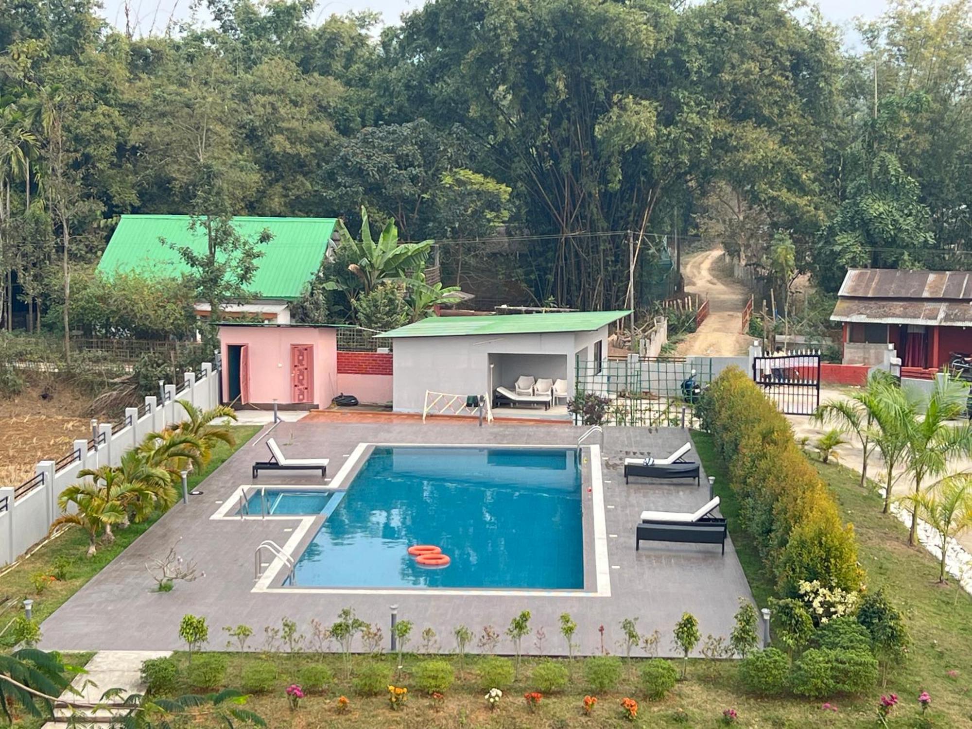 Finn'S Weaver Resort, กาซิรังคา ภายนอก รูปภาพ
