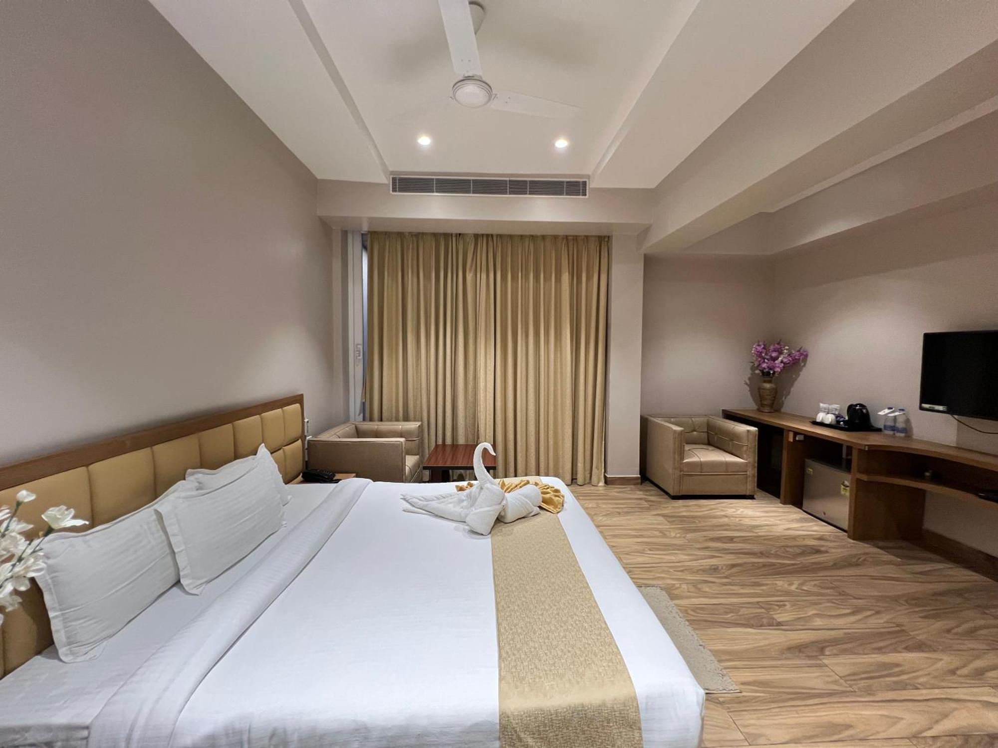 Finn'S Weaver Resort, กาซิรังคา ภายนอก รูปภาพ